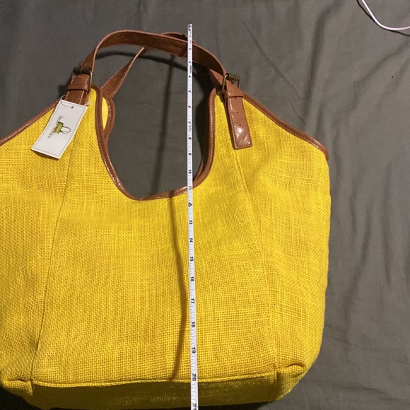 Straw Studios Summer tote. Yellow brand new - Picture 3 of 7